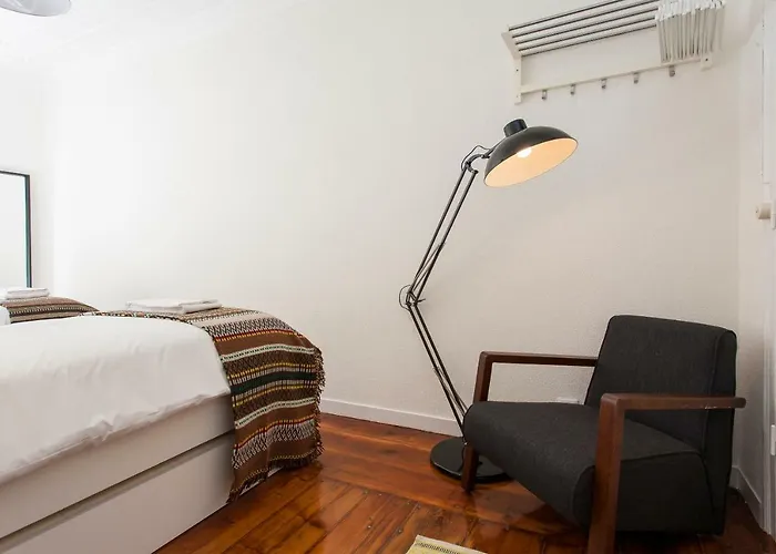 Camoes By Hill Lisboa