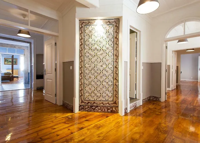 Camoes By Hill Apartmán *